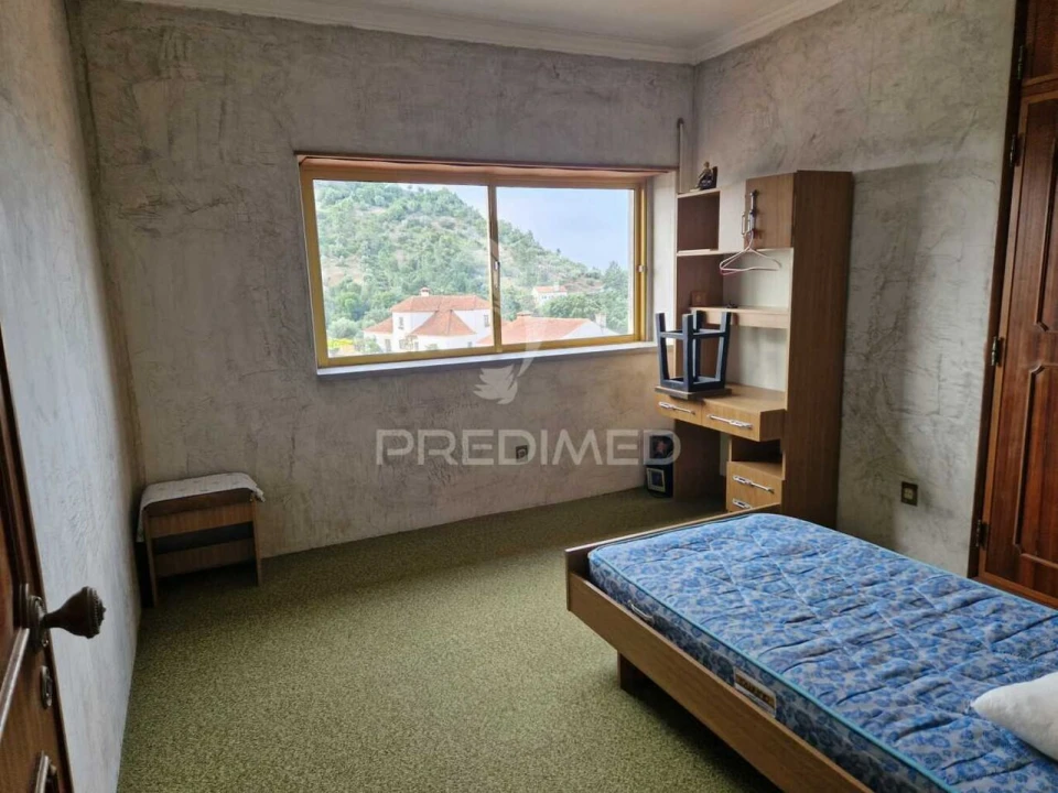 Moradia T6 para Venda em Nossa Senhora das Misericordias Foto 9