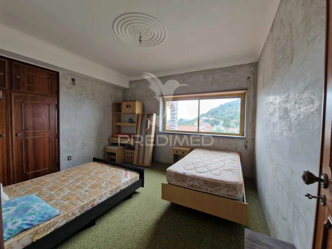 Moradia T6 para Venda em Nossa Senhora das Misericordias Foto 4