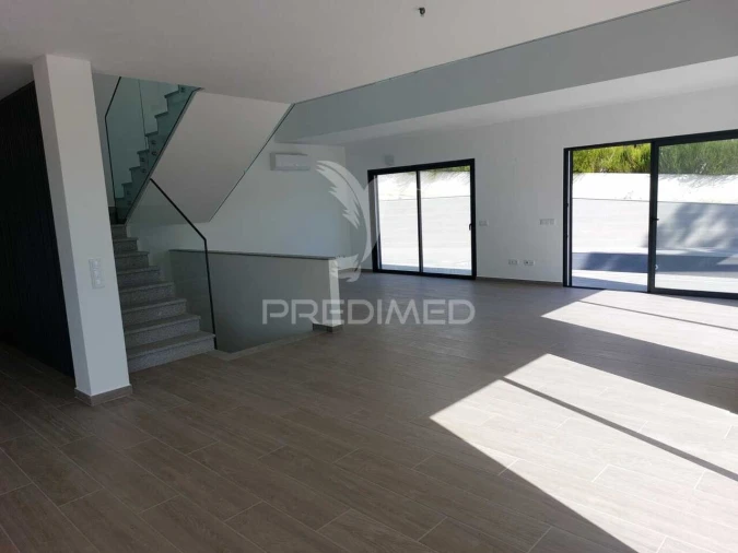 Moradia T4 para Venda em Aljezur Foto 8