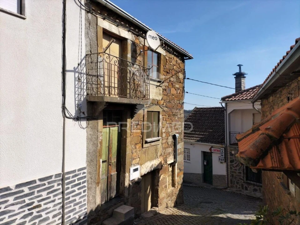 Moradia T9 para Venda em Aldeia de São Francisco de Assis Foto 3