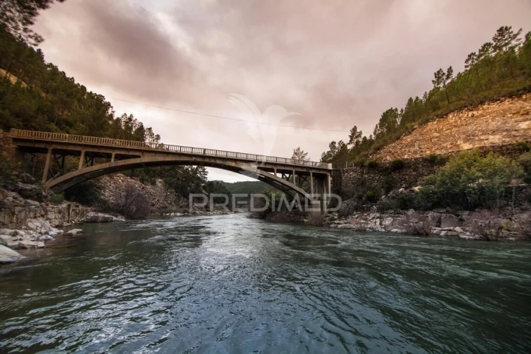 Moradia T9 para Venda em Aldeia de São Francisco de Assis Foto 38