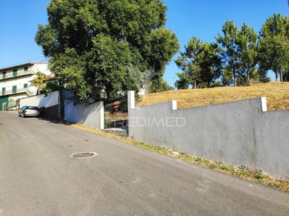 Terreno para Venda em Nossa Senhora das Misericordias Foto 4