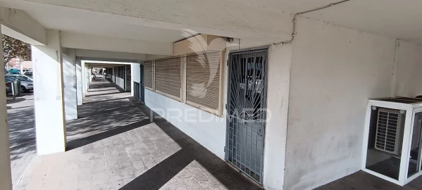 Loja para Venda em Alhos Vedros