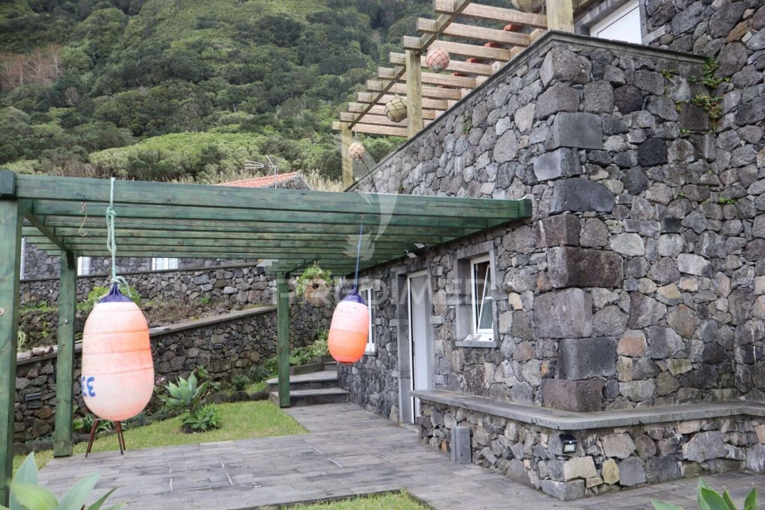 Moradia T3 para Venda em Ribeira Seca Foto 5