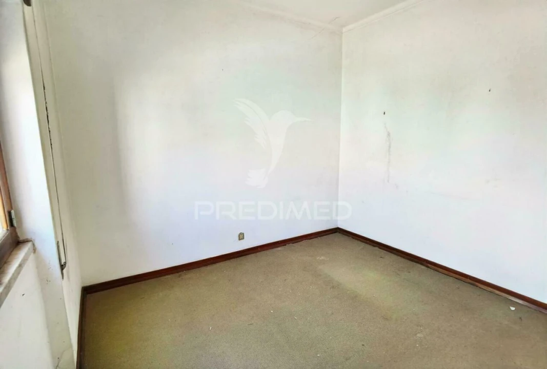 Moradia T4 para Venda em Riachos Foto 12