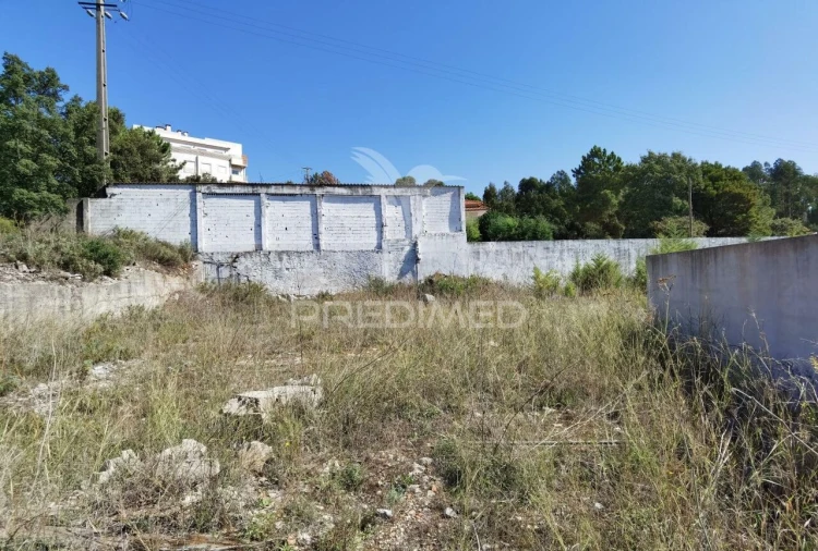 Terreno para Venda em Minde Foto 2