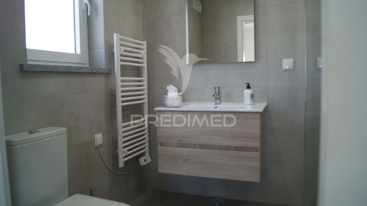 Moradia T2 para Venda em Vaiamonte Foto 14