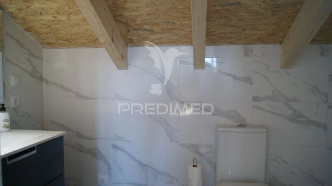 Moradia T2 para Venda em Vaiamonte Foto 24