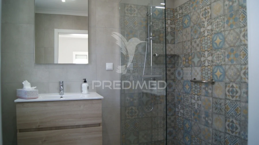 Moradia T2 para Venda em Vaiamonte Foto 13