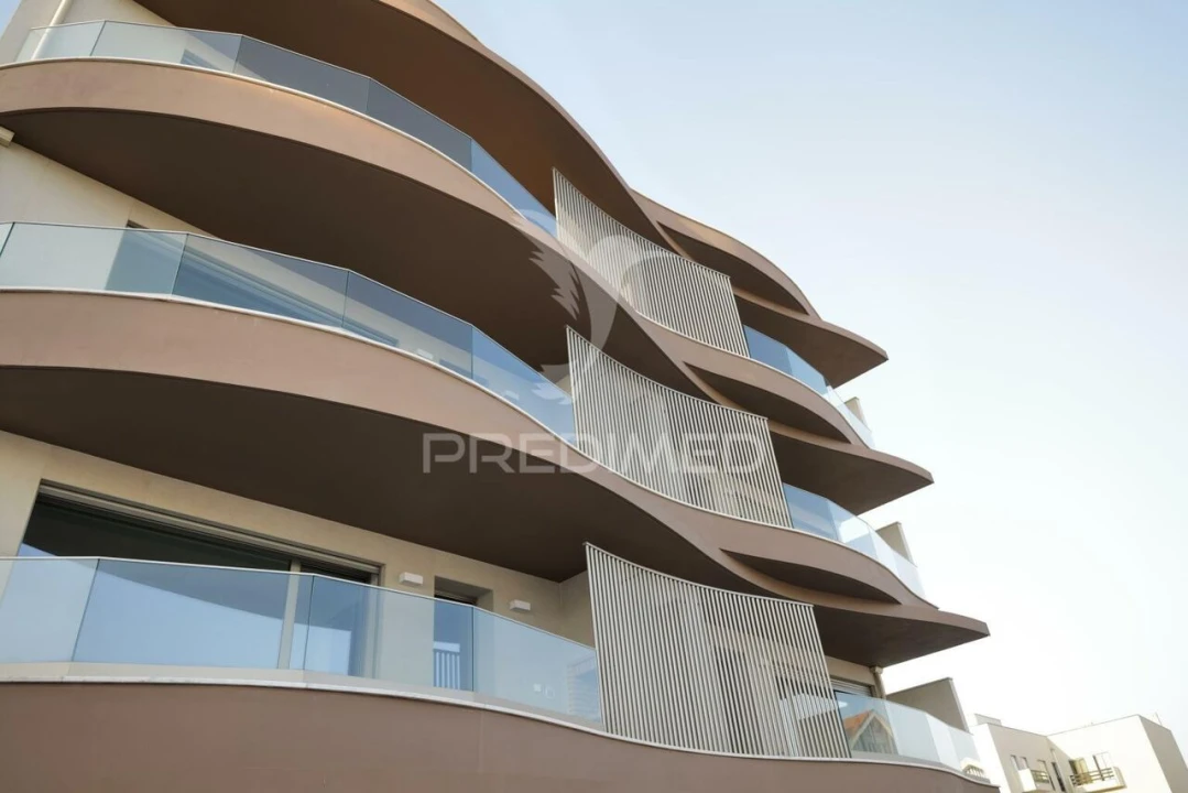 Apartamento T5 para Venda em Gafanha da Encarnação Foto 27