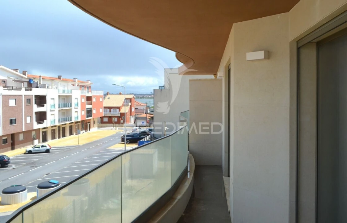 Apartamento T5 para Venda em Gafanha da Encarnação Foto 21