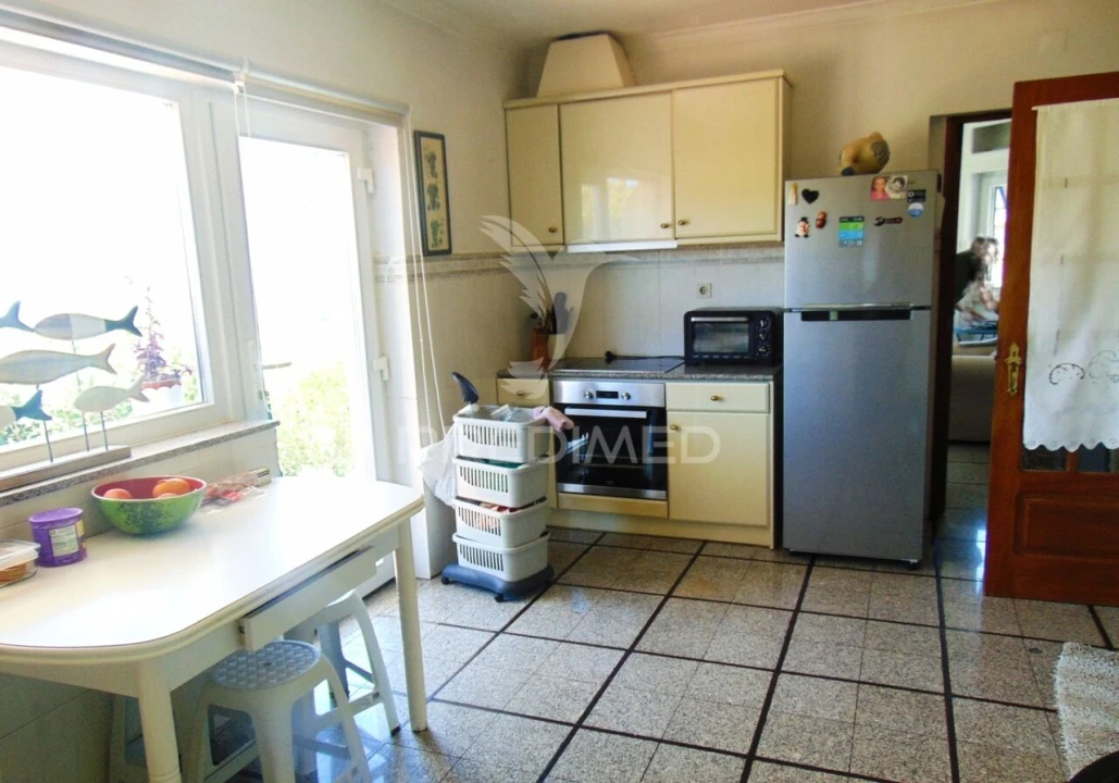 Moradia T8 para Venda em Lordelo Foto 7