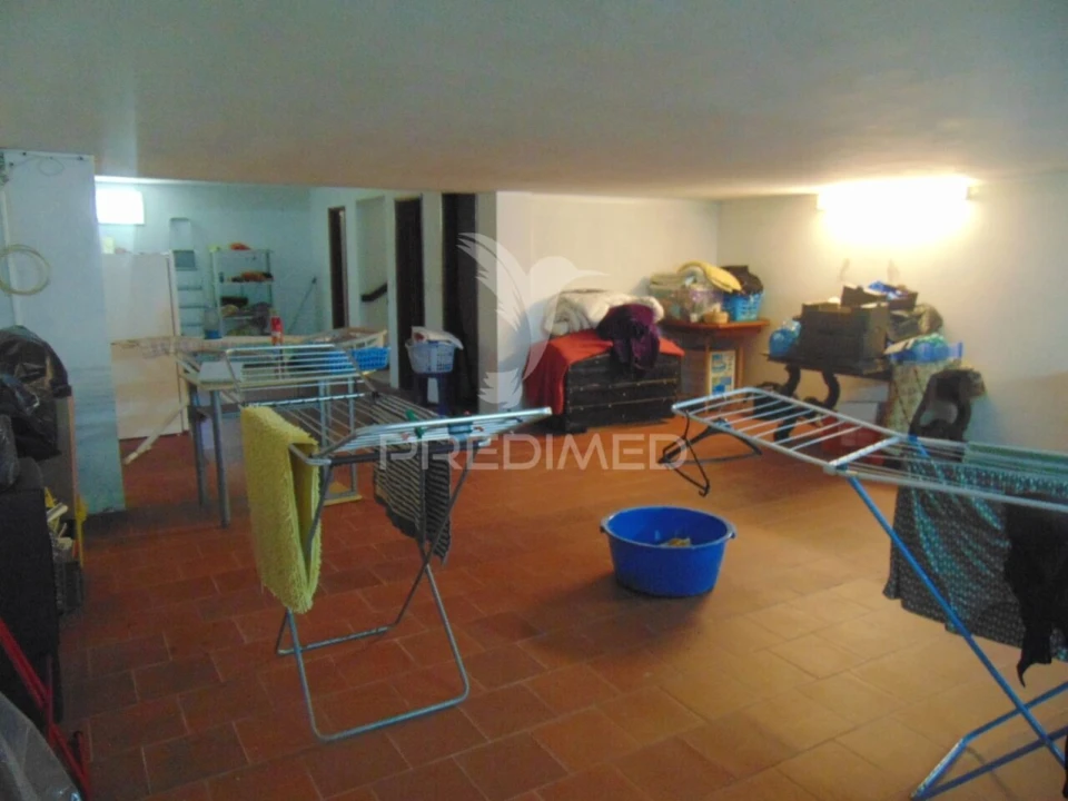 Moradia T8 para Venda em Lordelo Foto 27