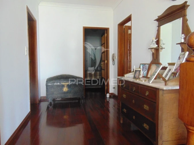 Moradia T8 para Venda em Lordelo Foto 16