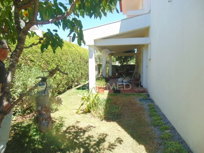 Moradia T8 para Venda em Lordelo Foto 32