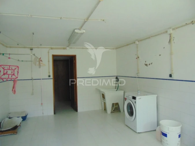 Moradia T8 para Venda em Lordelo Foto 28