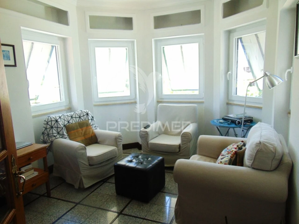 Moradia T8 para Venda em Lordelo Foto 6