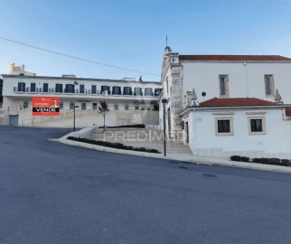 Loja para Venda em Pernes