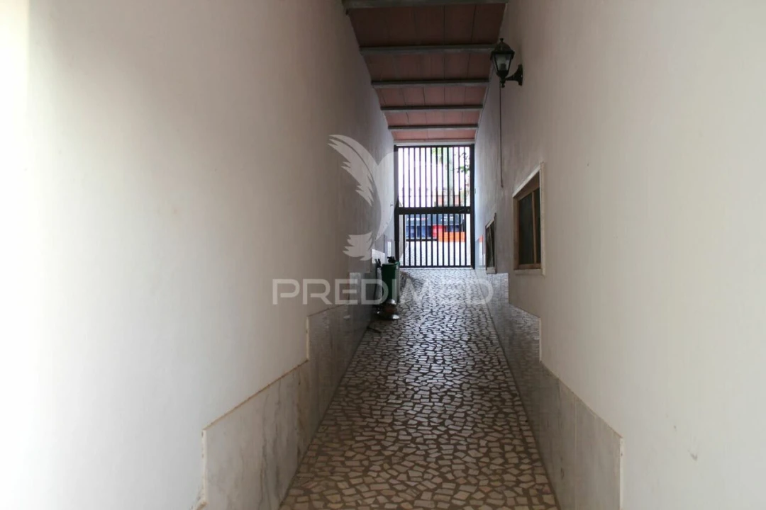 Moradia T0 para Venda em Terena (São Pedro) Foto 21