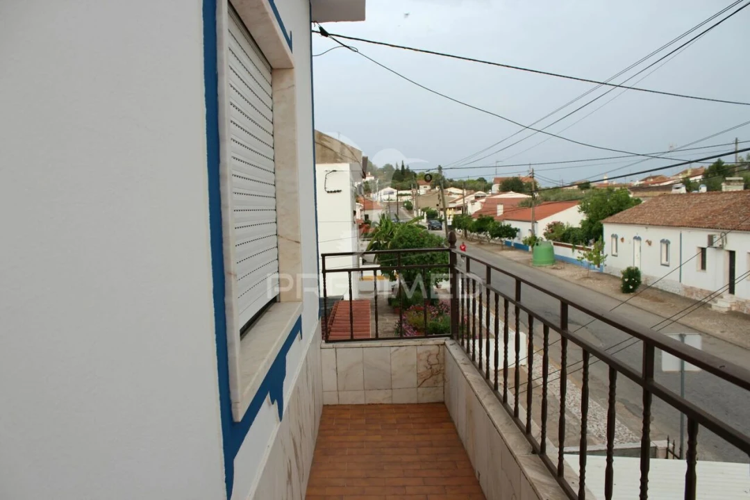 Moradia T0 para Venda em Terena (São Pedro) Foto 35