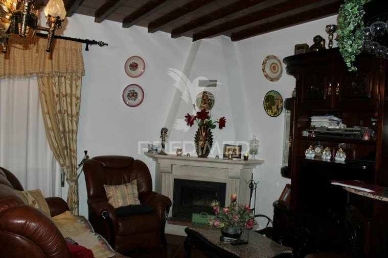 Moradia T0 para Venda em Terena (São Pedro) Foto 27