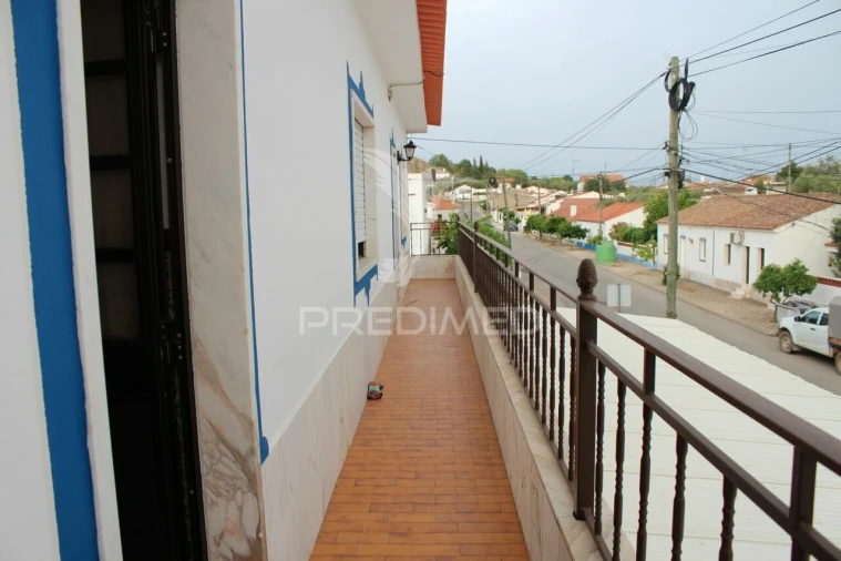 Moradia T0 para Venda em Terena (São Pedro) Foto 37