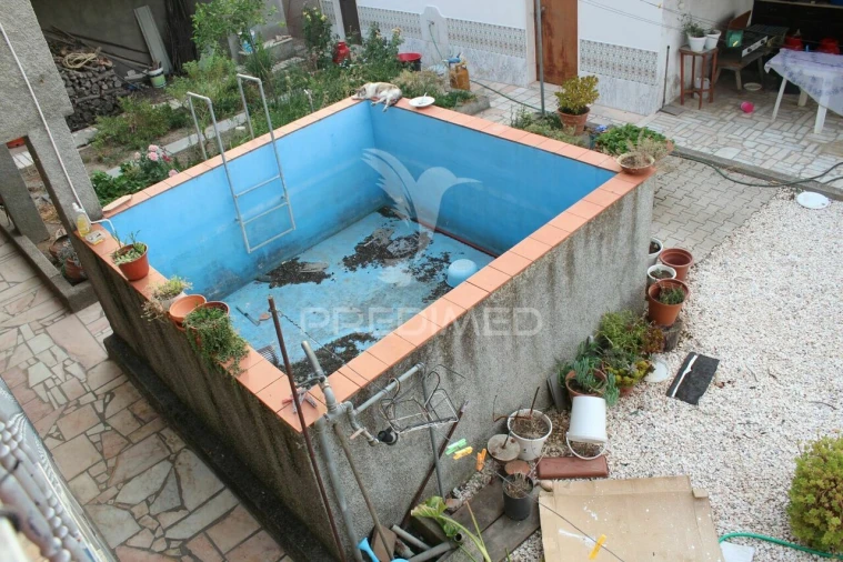 Moradia T0 para Venda em Terena (São Pedro) Foto 12