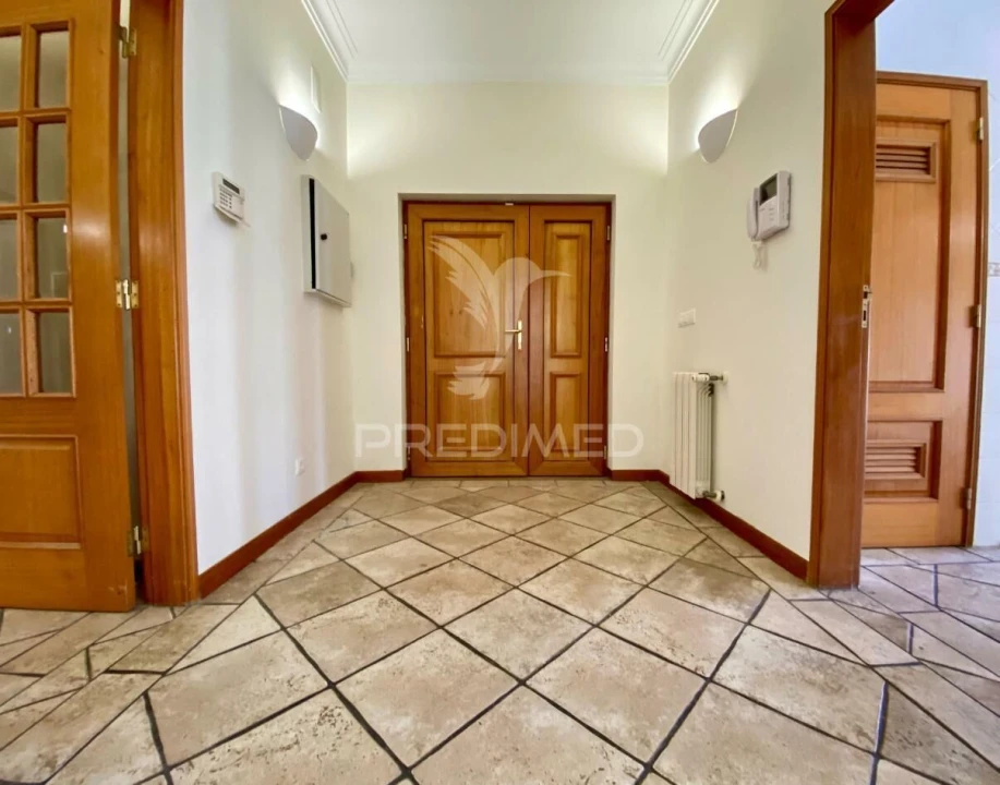 Moradia T5 para Venda em Sesimbra (Castelo) Foto 19