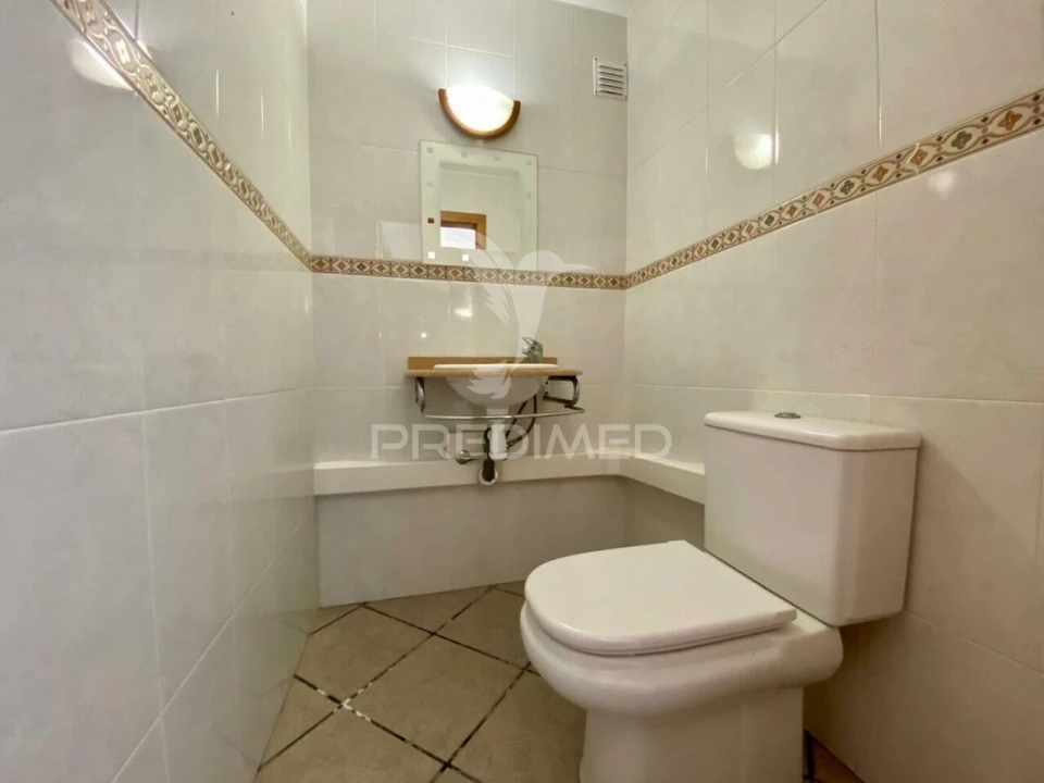 Moradia T5 para Venda em Sesimbra (Castelo) Foto 12