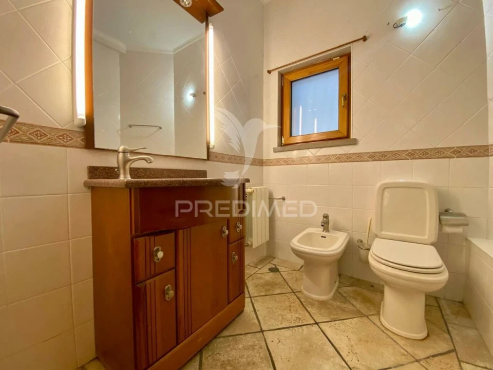 Moradia T5 para Venda em Sesimbra (Castelo) Foto 21