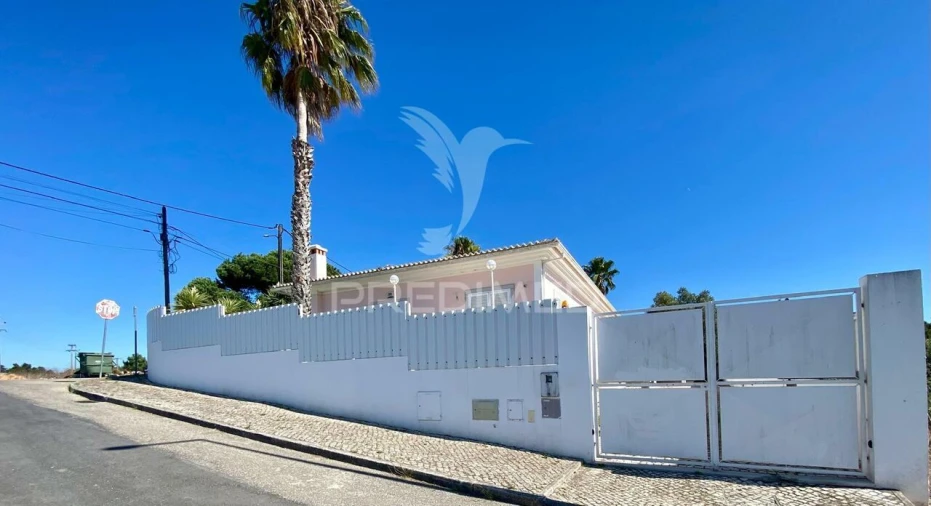 Moradia T5 para Venda em Sesimbra (Castelo) Foto 2