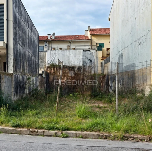 Terreno para Venda em Rio Tinto Foto 8