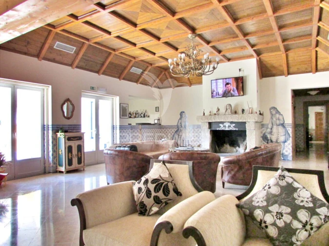 Moradia T9 para Venda em Raposa Foto 21