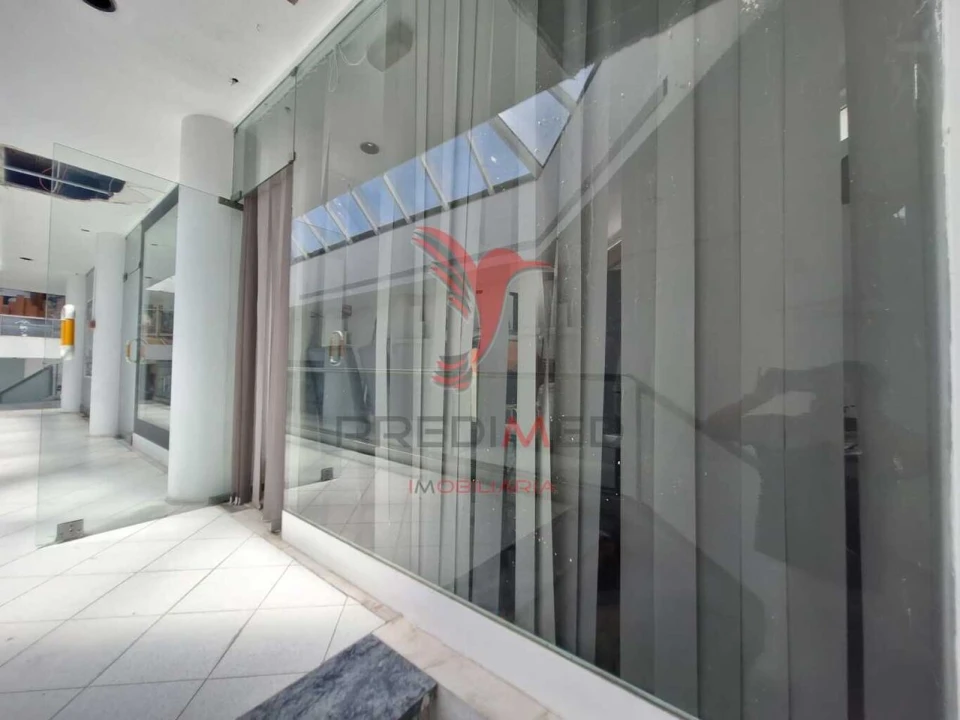 Loja para Venda em Albufeira e Olhos de Água Foto 4