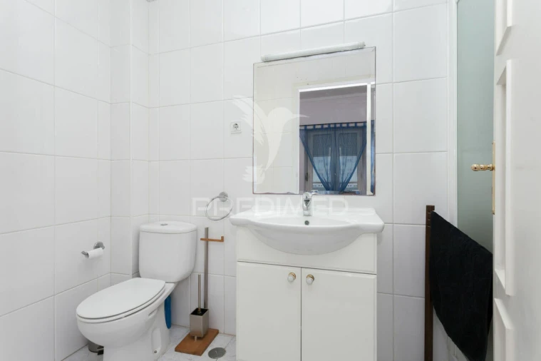 Apartamento T3 para Venda em Alvalade Foto 22