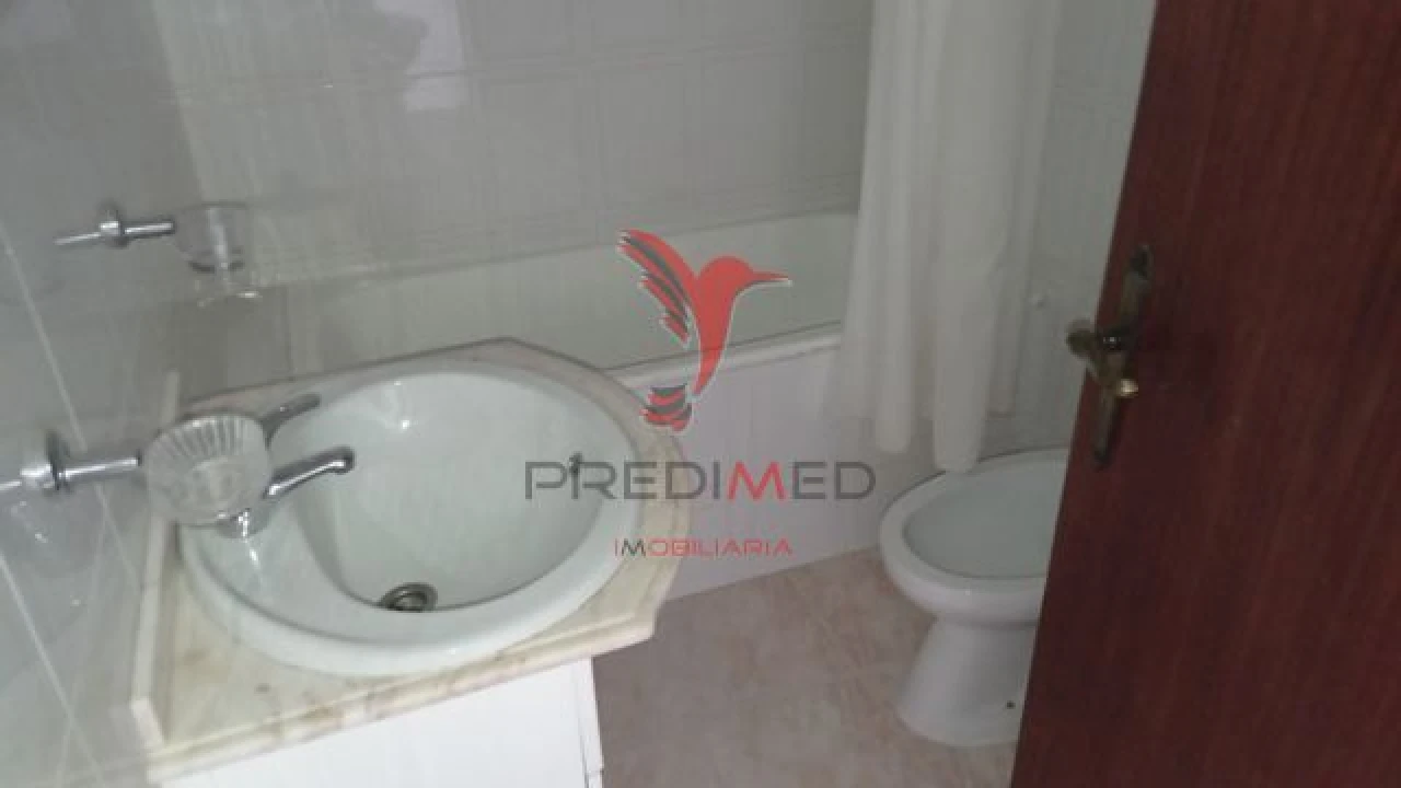 Moradia T2 para Venda em Seda Foto 14