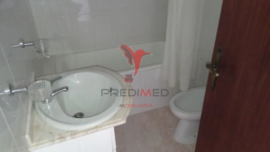 Moradia T2 para Venda em Seda Foto 14