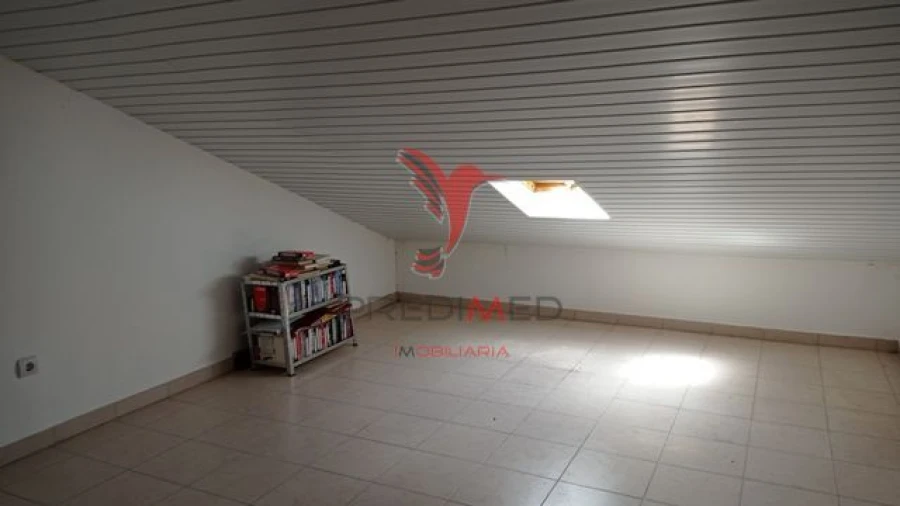 Moradia T2 para Venda em Seda Foto 20