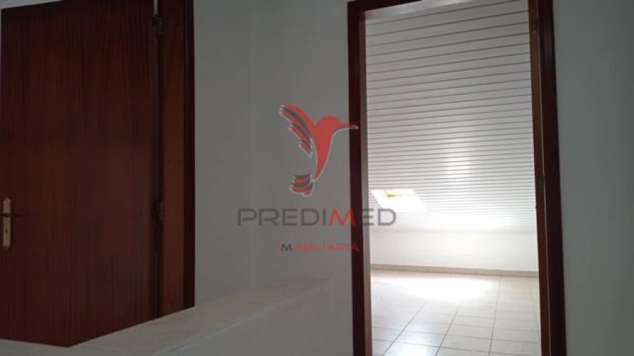 Moradia T2 para Venda em Seda Foto 19