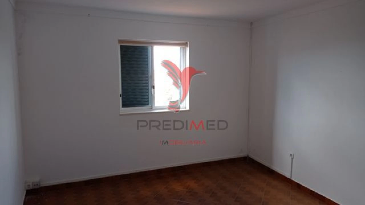 Moradia T2 para Venda em Seda Foto 12