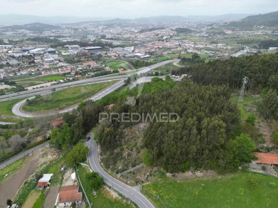 Terreno para Venda em Polvoreira Foto 14