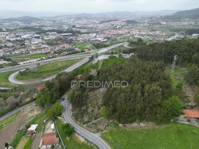 Terreno para Venda em Polvoreira Foto 3