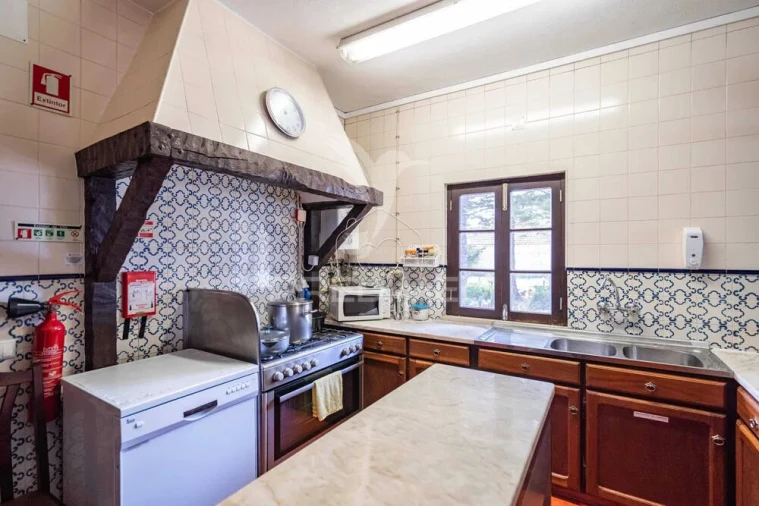 Moradia T5 para Venda em Abitureiras Foto 3