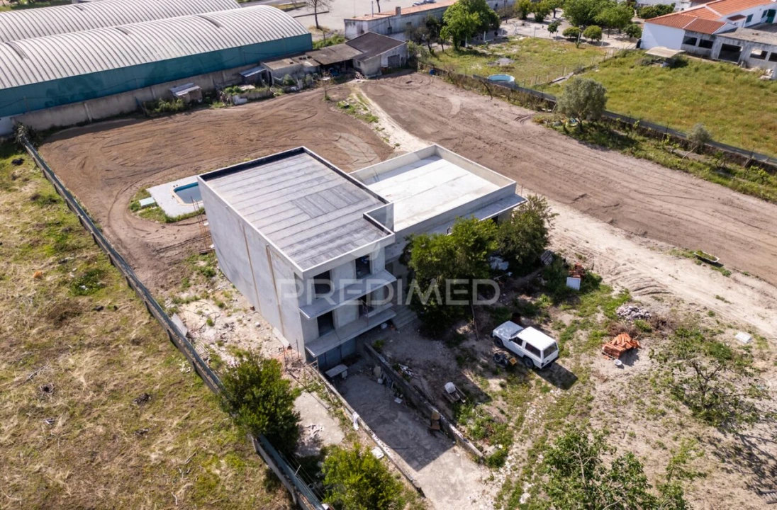 Terreno para Venda em Fernao Ferro Foto 2