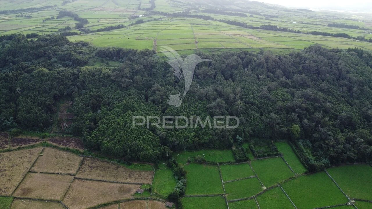 Terreno para Venda em Fontinhas Foto 4