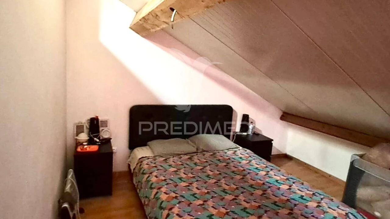 Moradia T5 para Venda em Alhos Vedros Foto 17