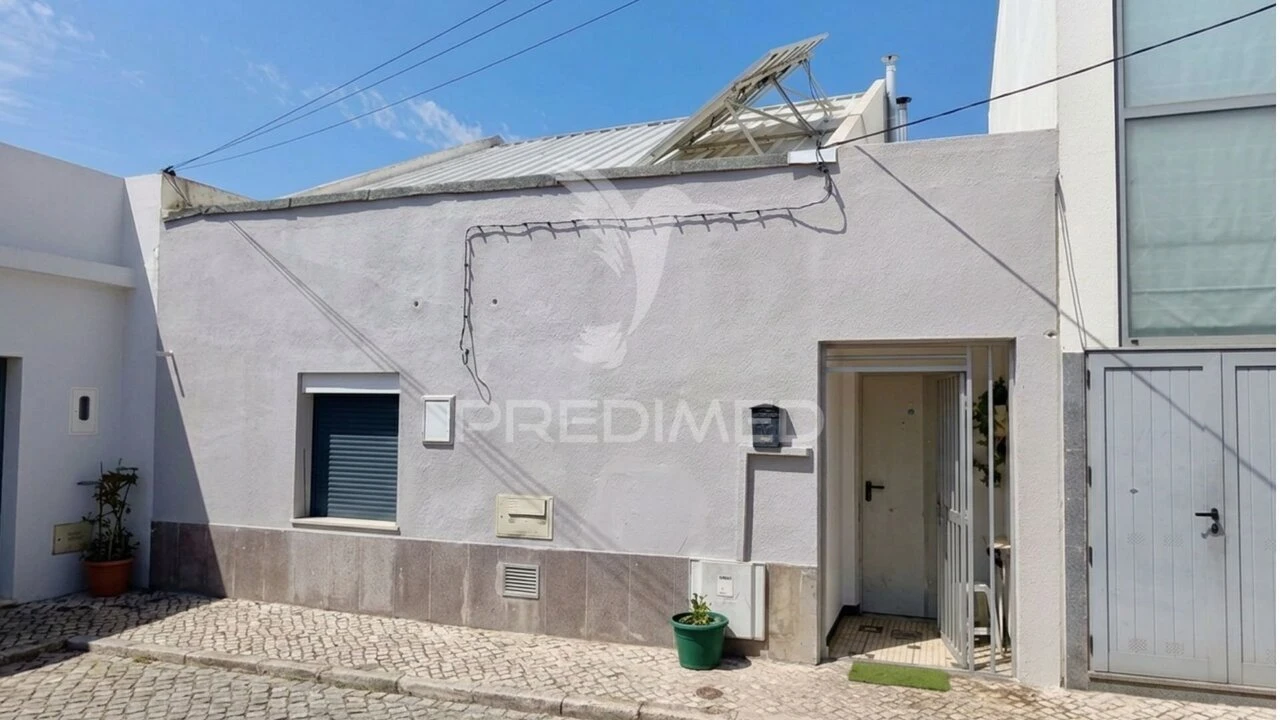 Moradia T5 para Venda em Alhos Vedros Foto 1