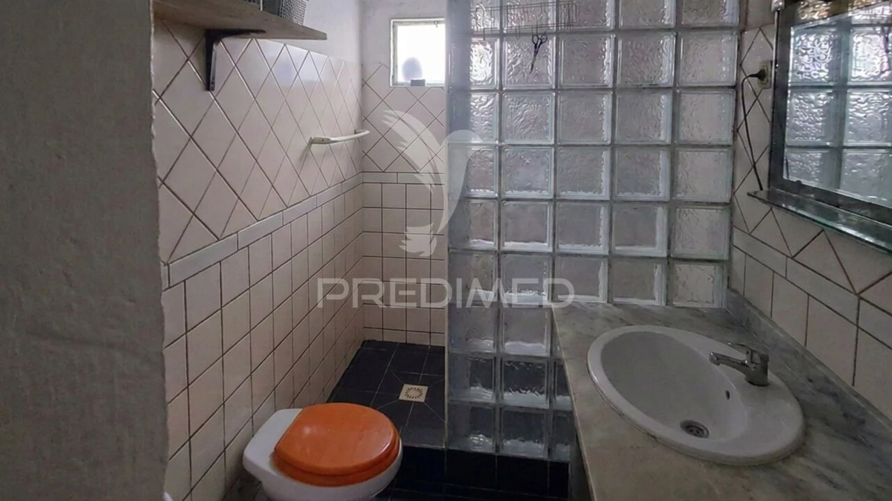 Moradia T5 para Venda em Alhos Vedros Foto 11