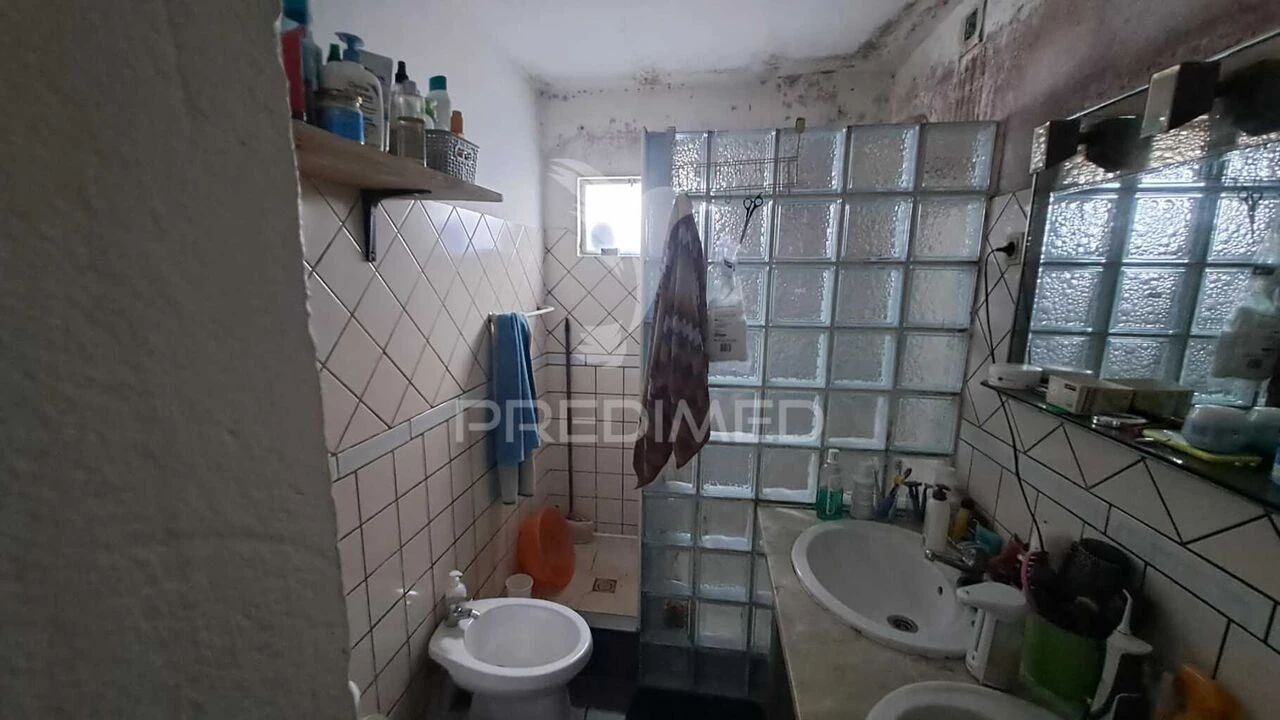 Moradia T5 para Venda em Alhos Vedros Foto 13