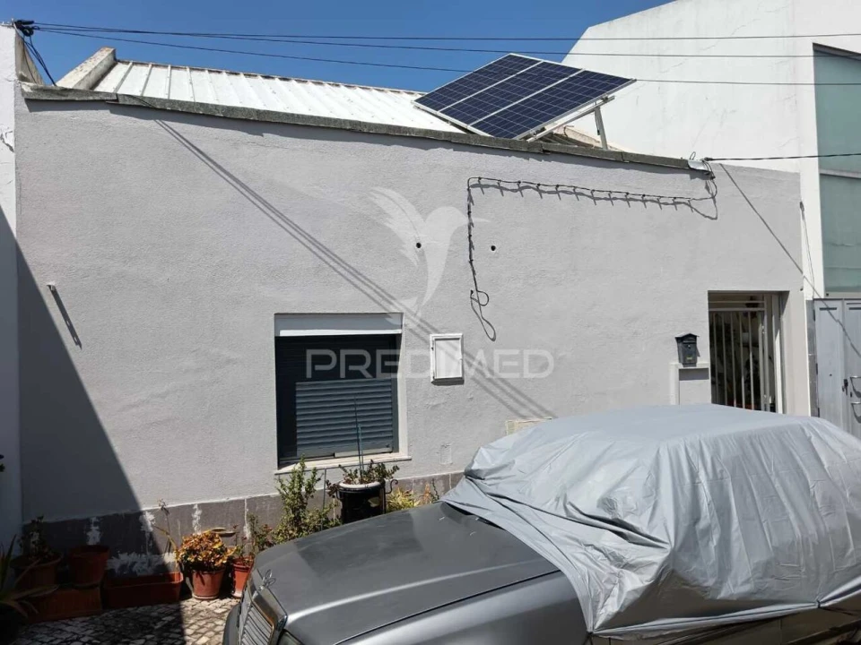 Moradia T5 para Venda em Alhos Vedros Foto 3